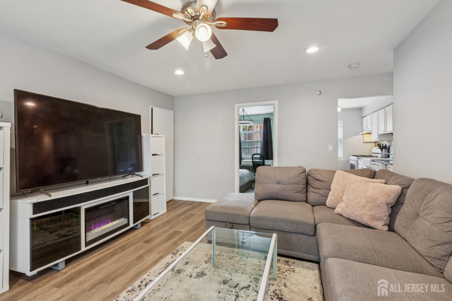 37 York Drive APT 6A Edison New Jersey United States, for Sale, residential,  , NJ Homes For Sale