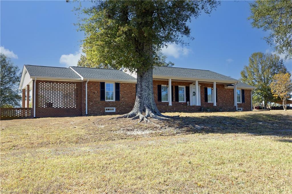 1067 McCray Road Burlington North Carolina United States, Sale Pending, residential,  , Let’s Move Realty