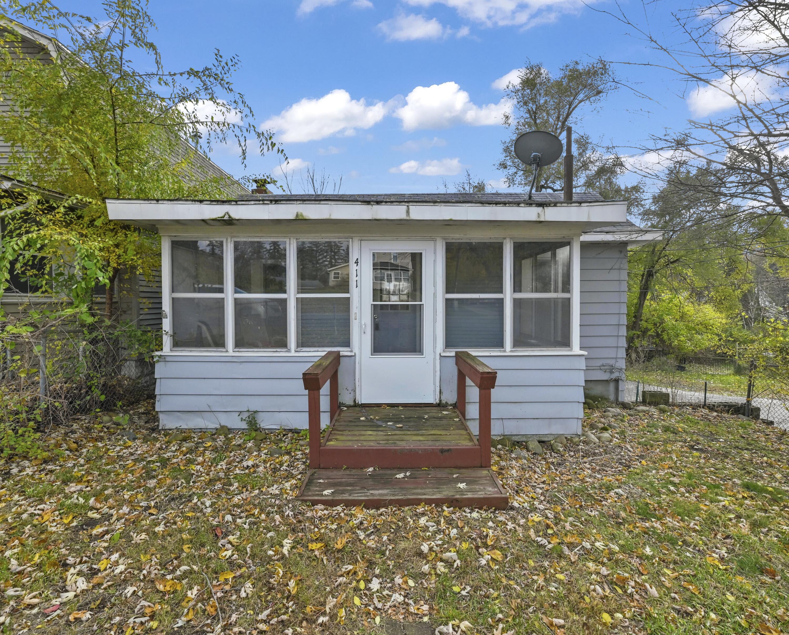 411 Hinckley Boulevard Jackson Michigan United States, for Sale, residential, , Home 1st Real Estate