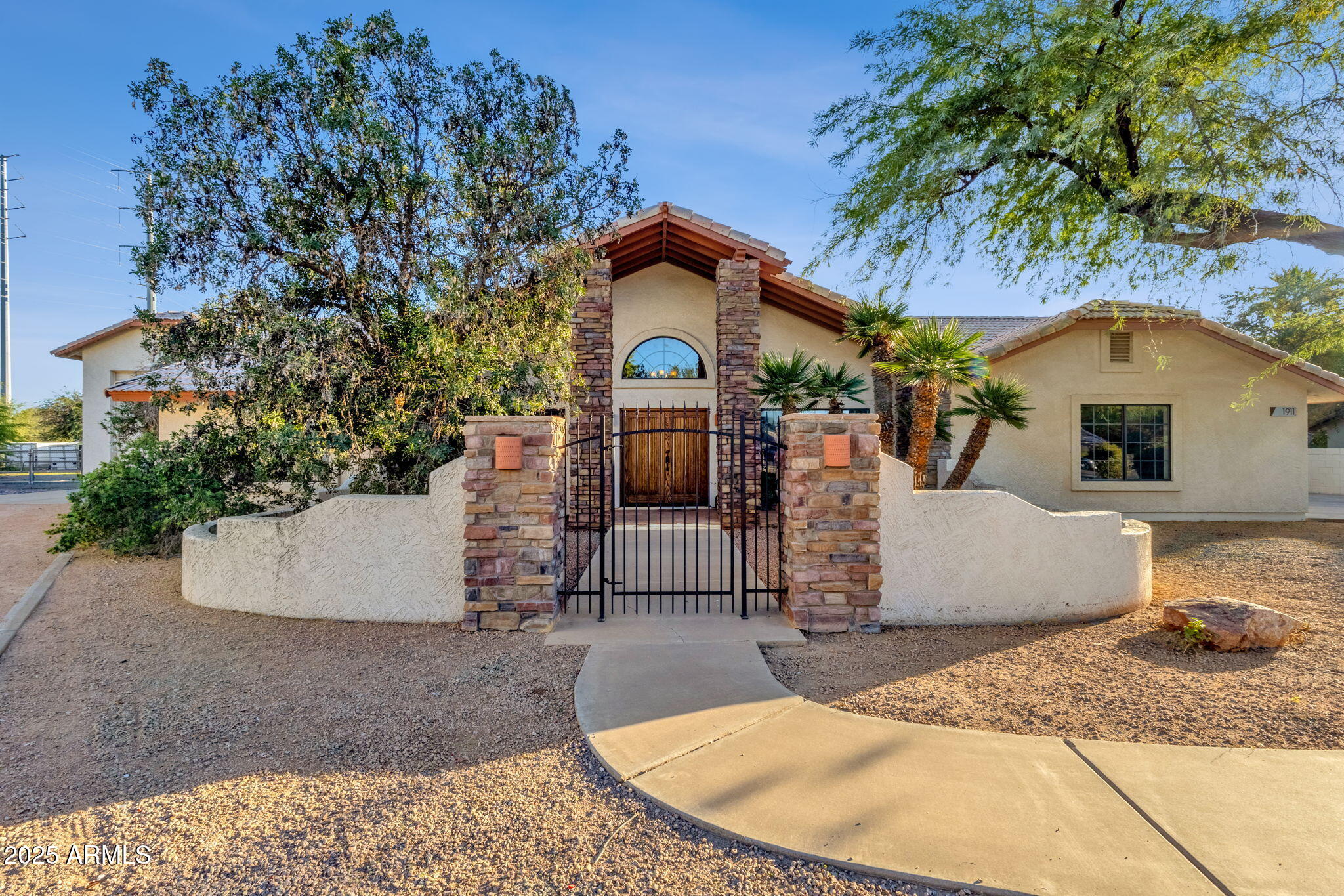 1911 E BRUCE Avenue Gilbert Arizona United States, for Sale, residential,  , Mountain Sage Realty