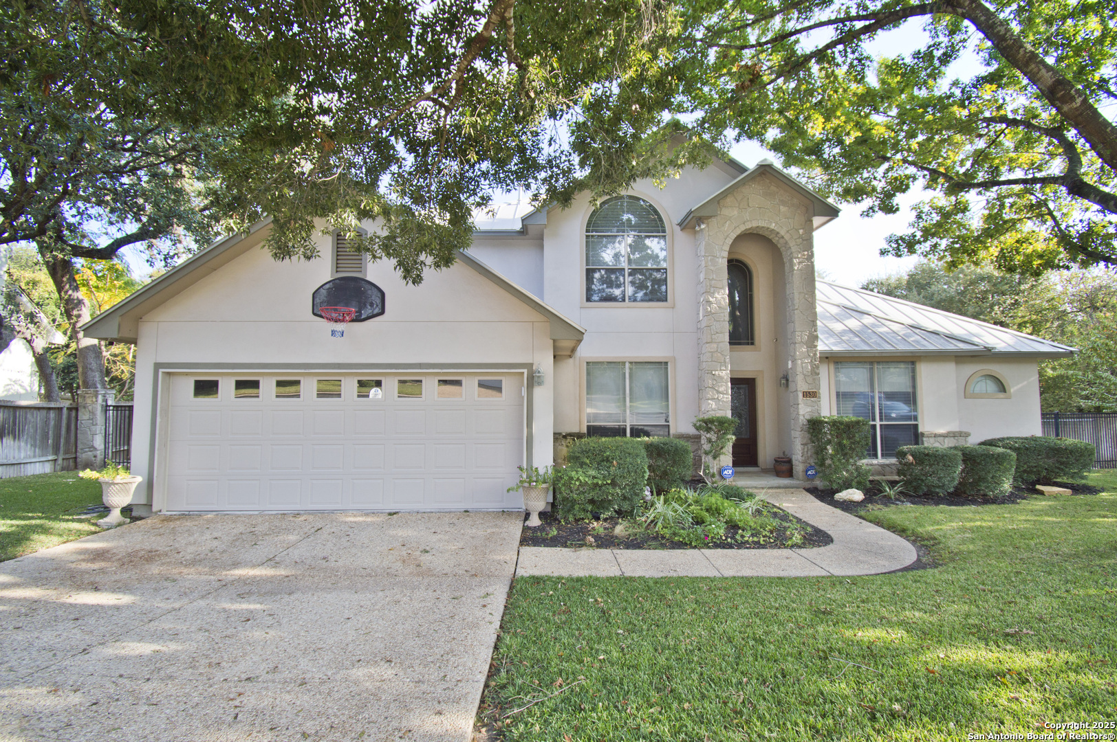 1530 Pheasant Rdg San Antonio Texas United States, for Sale, residential, Fred Davis, Davis Realty Group