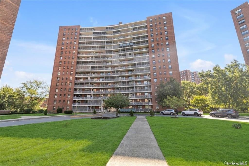 61-45 98th Street APT 10L Rego Park New York United States, for Rent, residential, David Yudell, Exit Realty First Choice