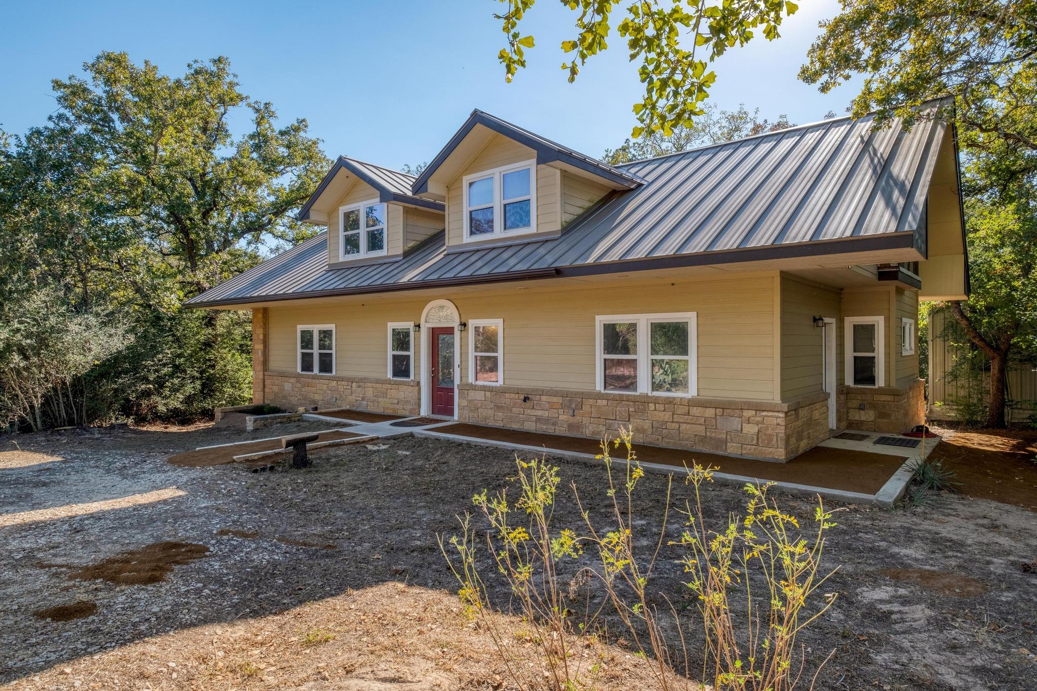 123 Bowie TRL Luling Texas United States, for Sale, residential,  , Link Realty, LLC