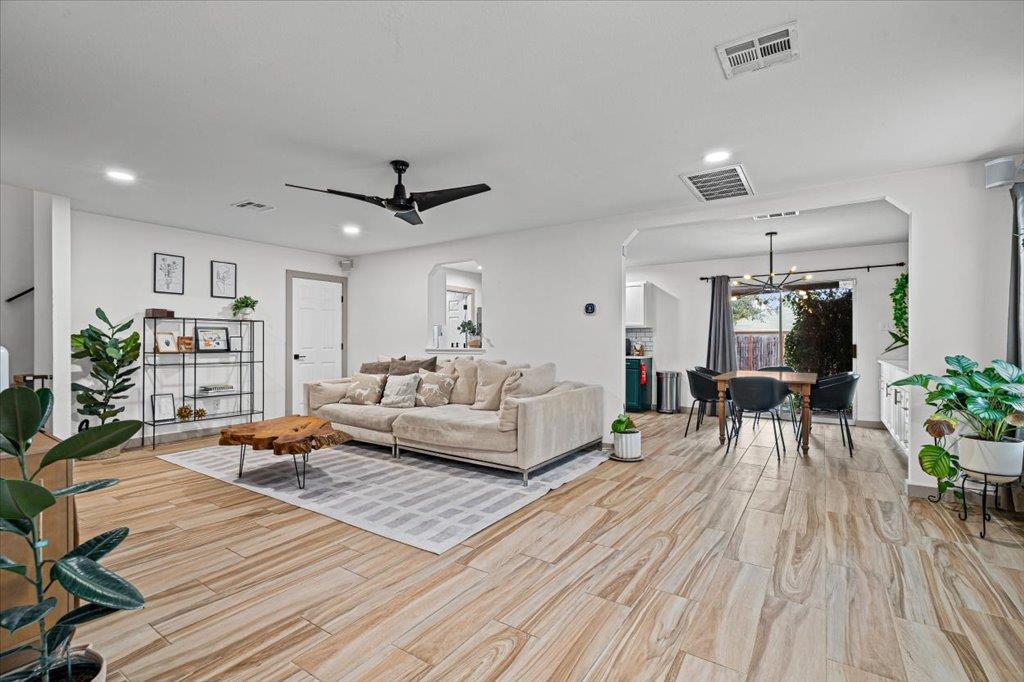 120 Hillhouse LN Manchaca Texas United States, for Sale, residential,  , Mile Realty 