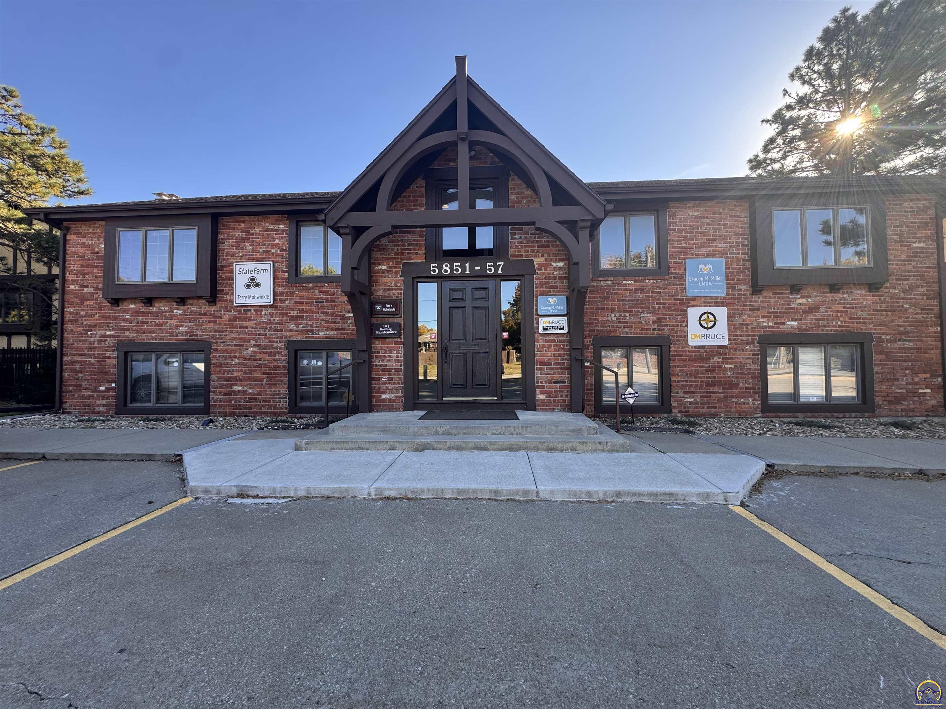 5853 SW 29th ST Topeka Kansas United States, for Sale, commercial, Rod Seel, Kirk and Cobb Realtors Inc.