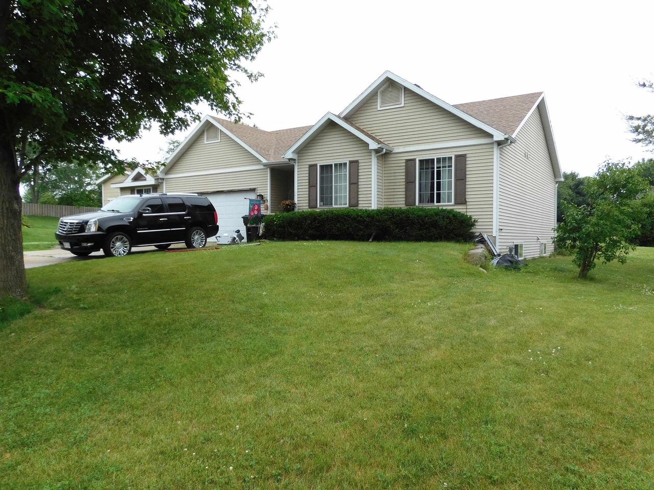 311 Spoke Circle Sun Prairie Wisconsin United States, for Sale, residential, Todd Thiermann, Thiermann Realty Group LLC