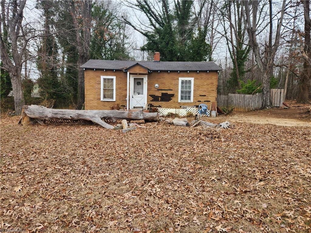 306 Greenbriar Road Greensboro North Carolina United States, Sale Pending, residential,  , The Headley Group Realty