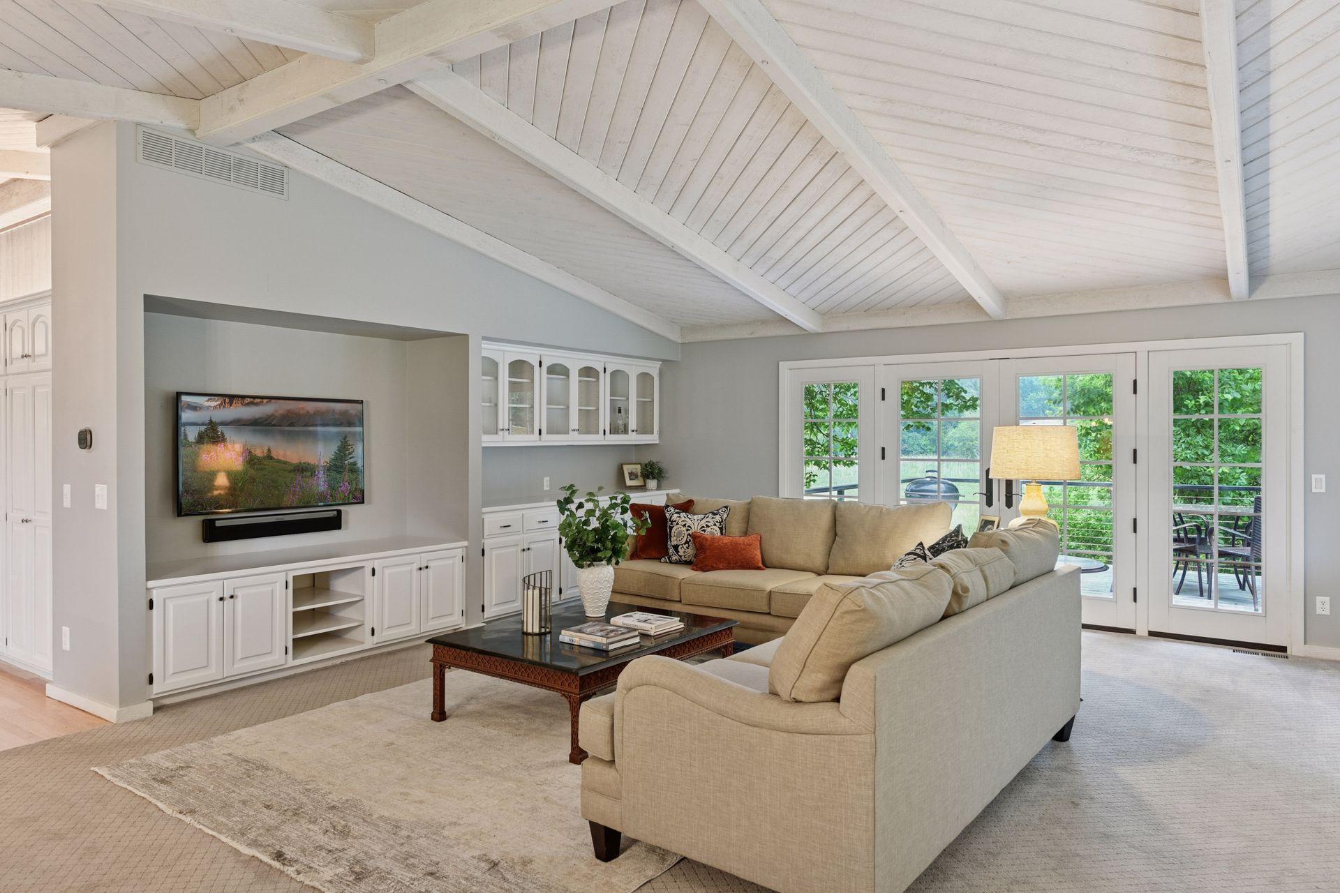 461 Peavey Lane Wayzata Minnesota United States, for Sale, residential, Kathy Sawicki, Coldwell Banker Realty