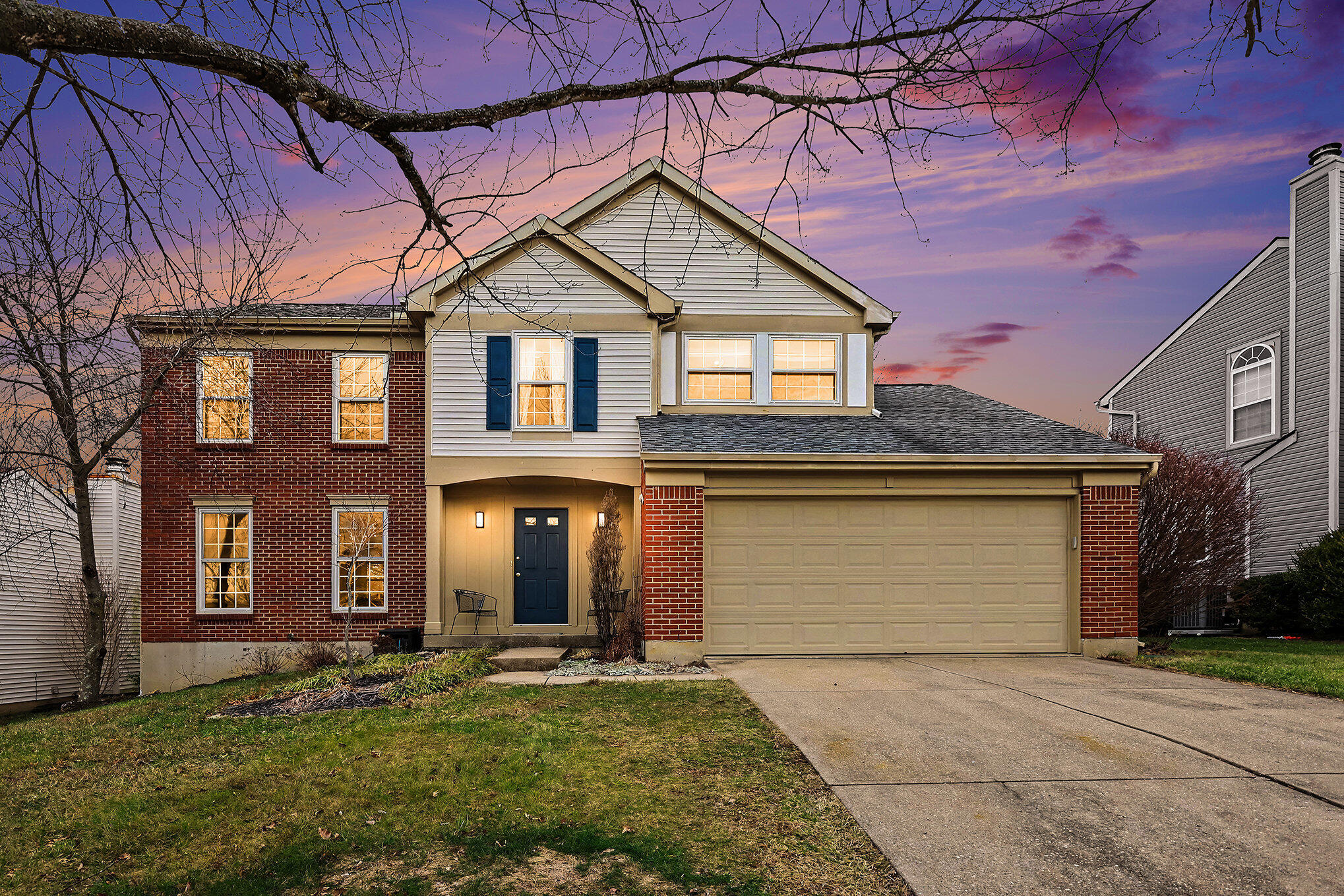 738 Buckshire Glen Florence Kentucky United States, Sale Pending, residential,  , Hand In Hand Realty