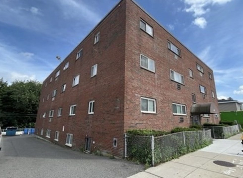 624 Hyde Park Ave  UNIT C3 Boston Massachusetts United States, for Sale, residential, Darcy Bento, South Boston  Realtor Bento Real Estate Group, Bento Real Estate Group, Inc.