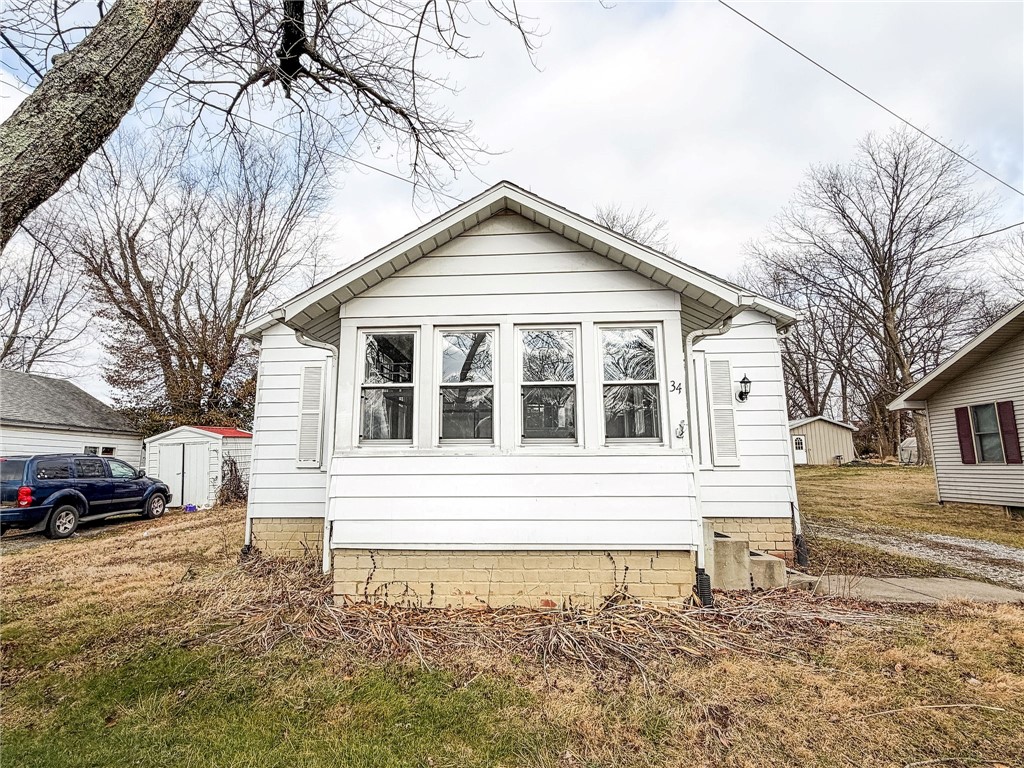 34 W Walnut Street Albion Illinois United States, for Sale, residential, Reuben Stence, Stence Realty Team