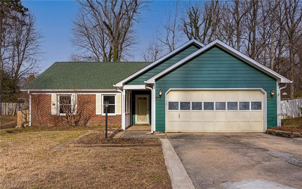 6 Queenanne Court Greensboro North Carolina United States, Sale Pending, residential,  , The Headley Group Realty