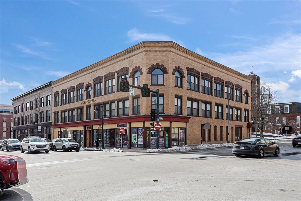 7 Main St UNIT 203 Brockton Massachusetts United States, for Sale, residential, , SRG Properties Group--Century 21 North East