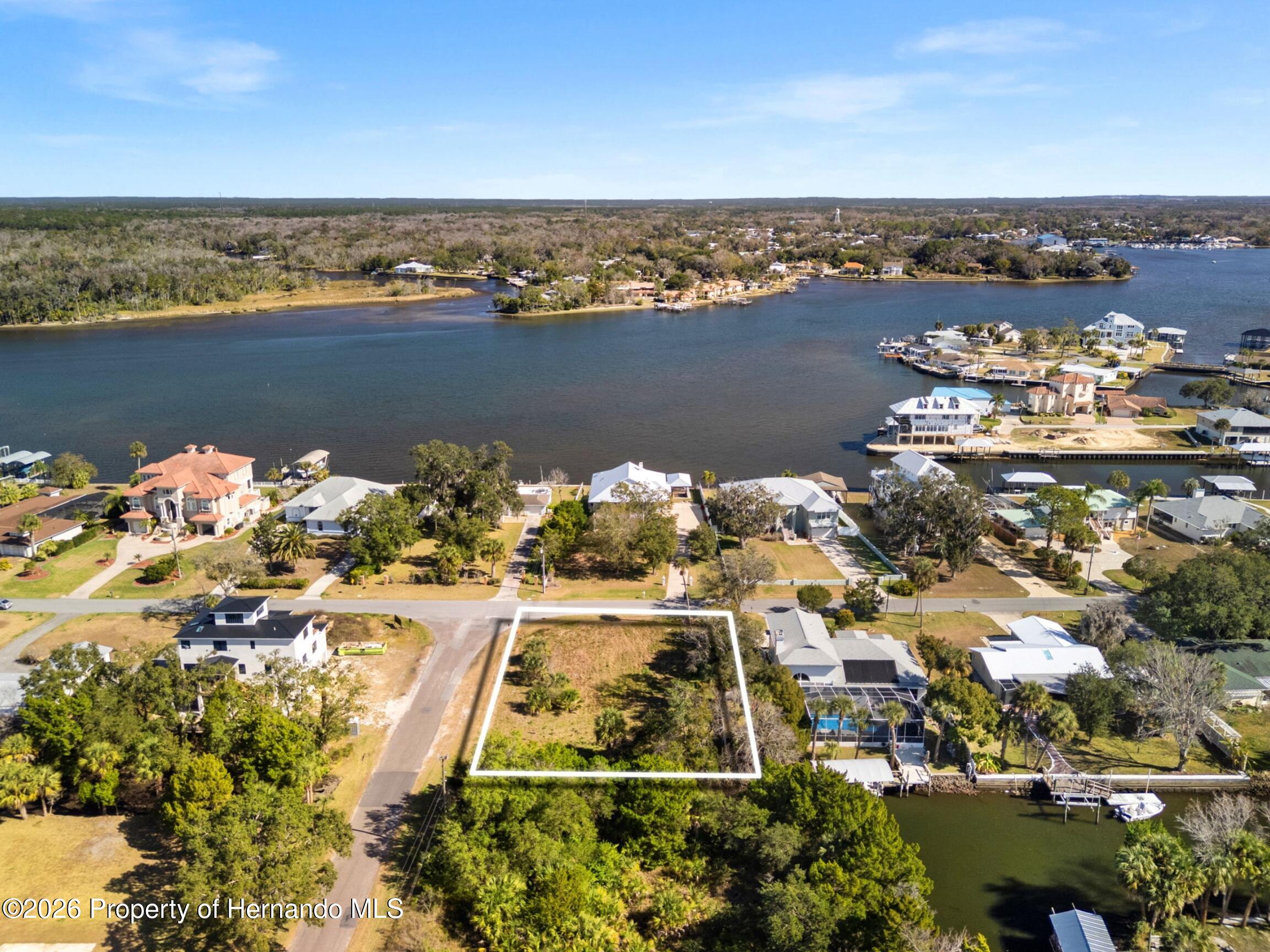 2262 N Watersedge Drive Crystal River Florida United States, for Sale, residential,  , Gold Star Realty Group Inc