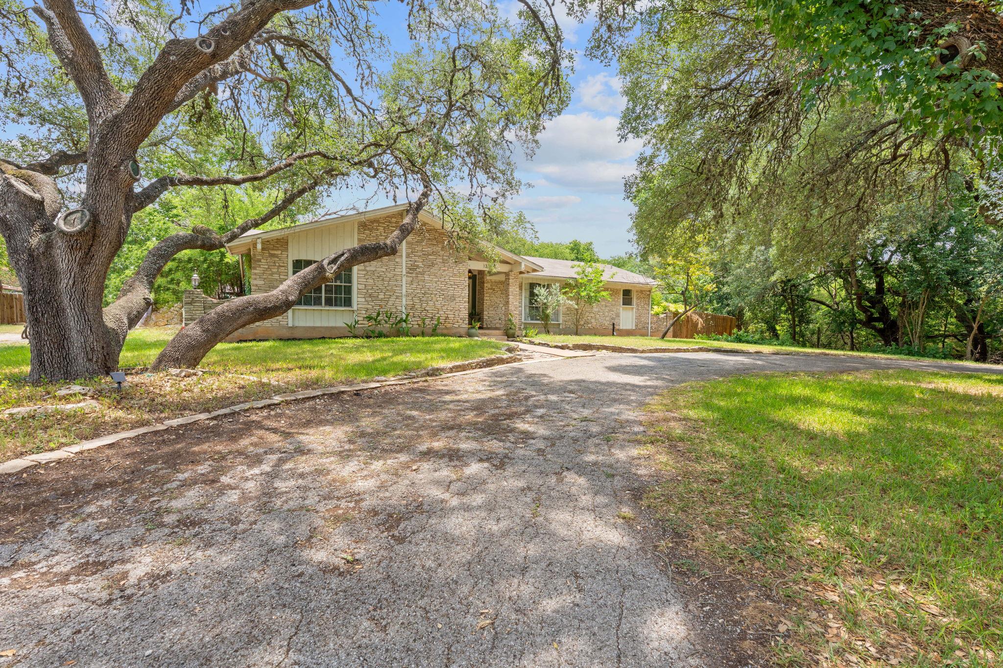 13205 Onion Creek DR Manchaca Texas United States, for Sale, residential,  , Mile Realty 