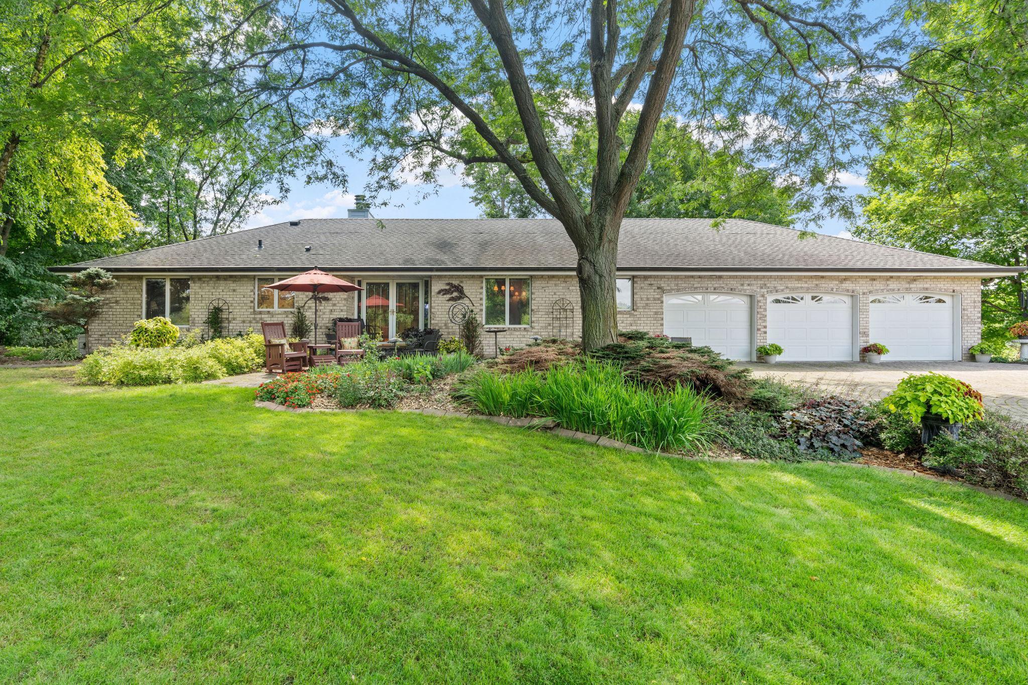 481 Peavey Lane Wayzata Minnesota United States, for Sale, residential, Kathy Sawicki, Coldwell Banker Realty