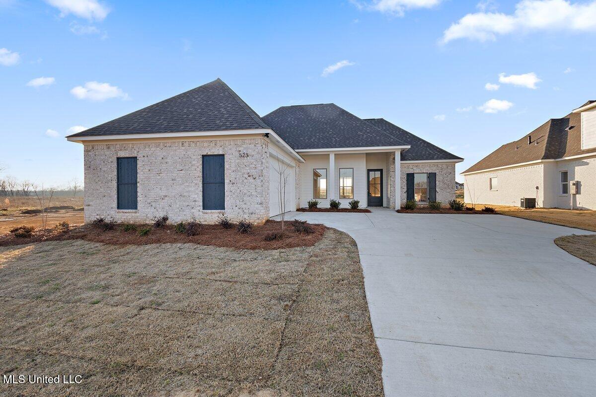 523 Portner Way Canton Mississippi United States, for Sale, residential, Jessica McLaurin, Rezults Realty, LLC