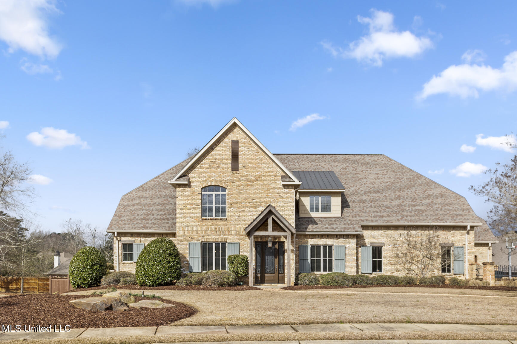 302 Crimson Crowne Flowood Mississippi United States, for Sale, residential, Jessica McLaurin, Rezults Realty, LLC