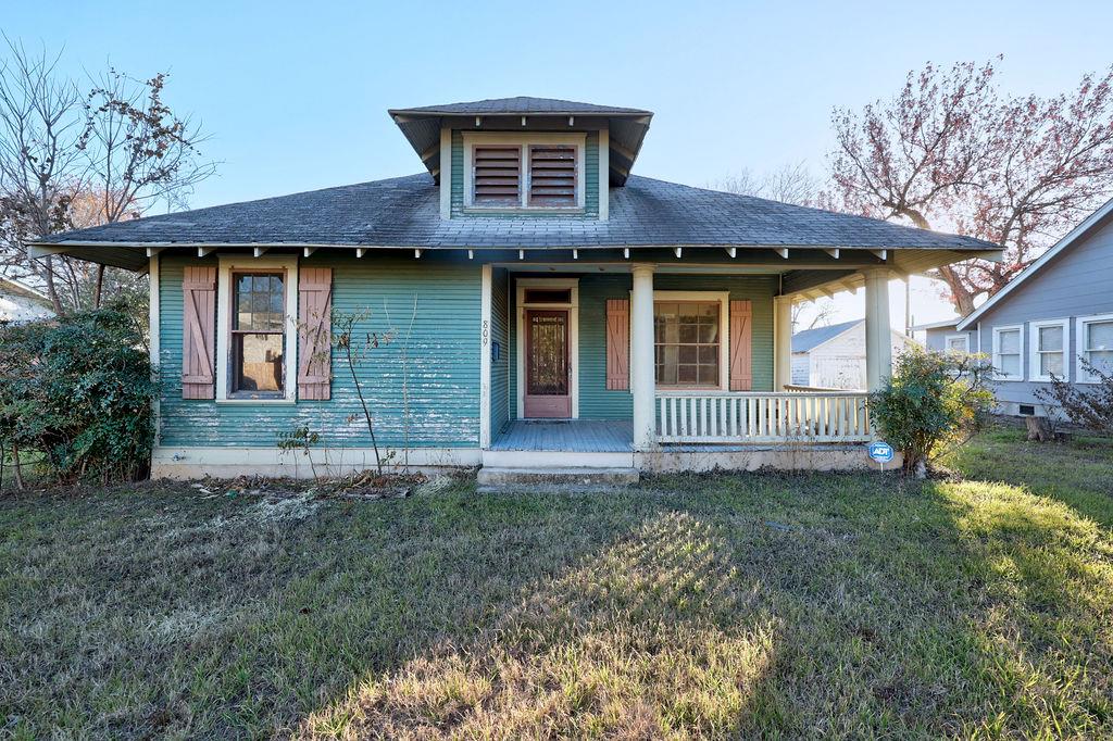 809 45th 1/2 ST Austin Texas United States, for Sale, residential, Jessica Dodge, All City Real Estate, Ltd. Co.