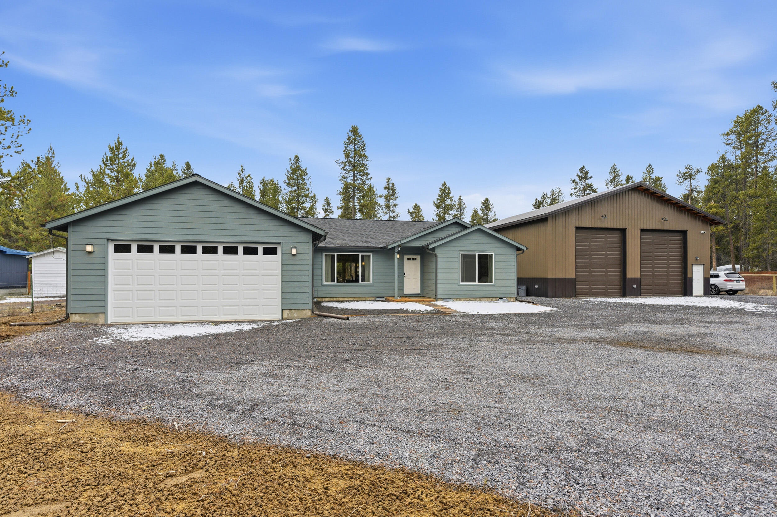 16261 Twin Drive La Pine Oregon United States, for Sale, residential, Corey Hanson, Real Broker