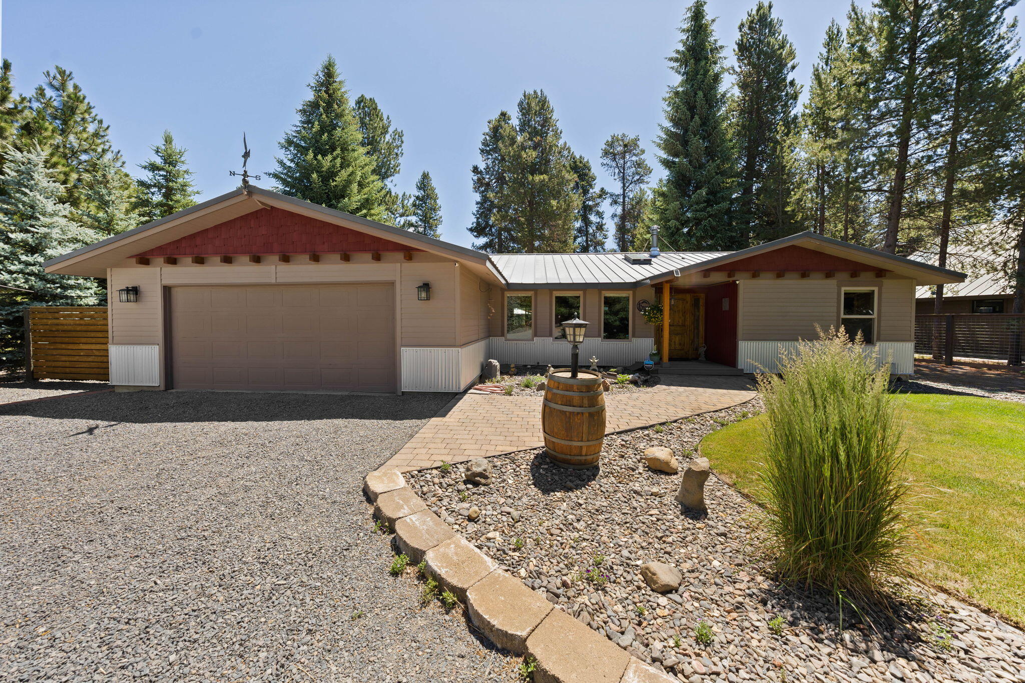 56532 Eclipse Drive Bend Oregon United States, for Sale, residential, Corey Hanson, Real Broker