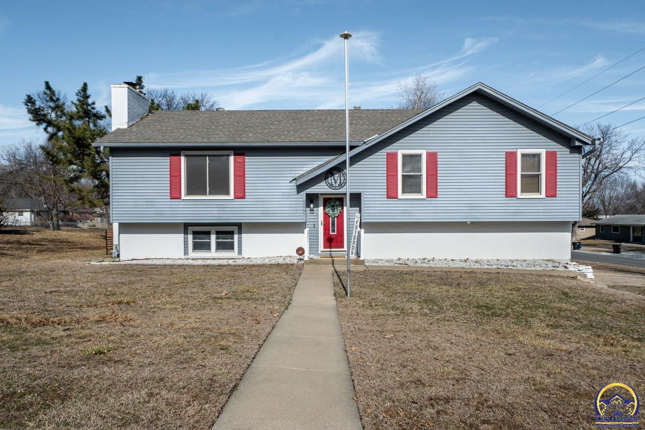 4800 SW Cochise AVE Topeka Kansas United States, for Sale, residential, Rod Seel, Kirk and Cobb Realtors Inc.