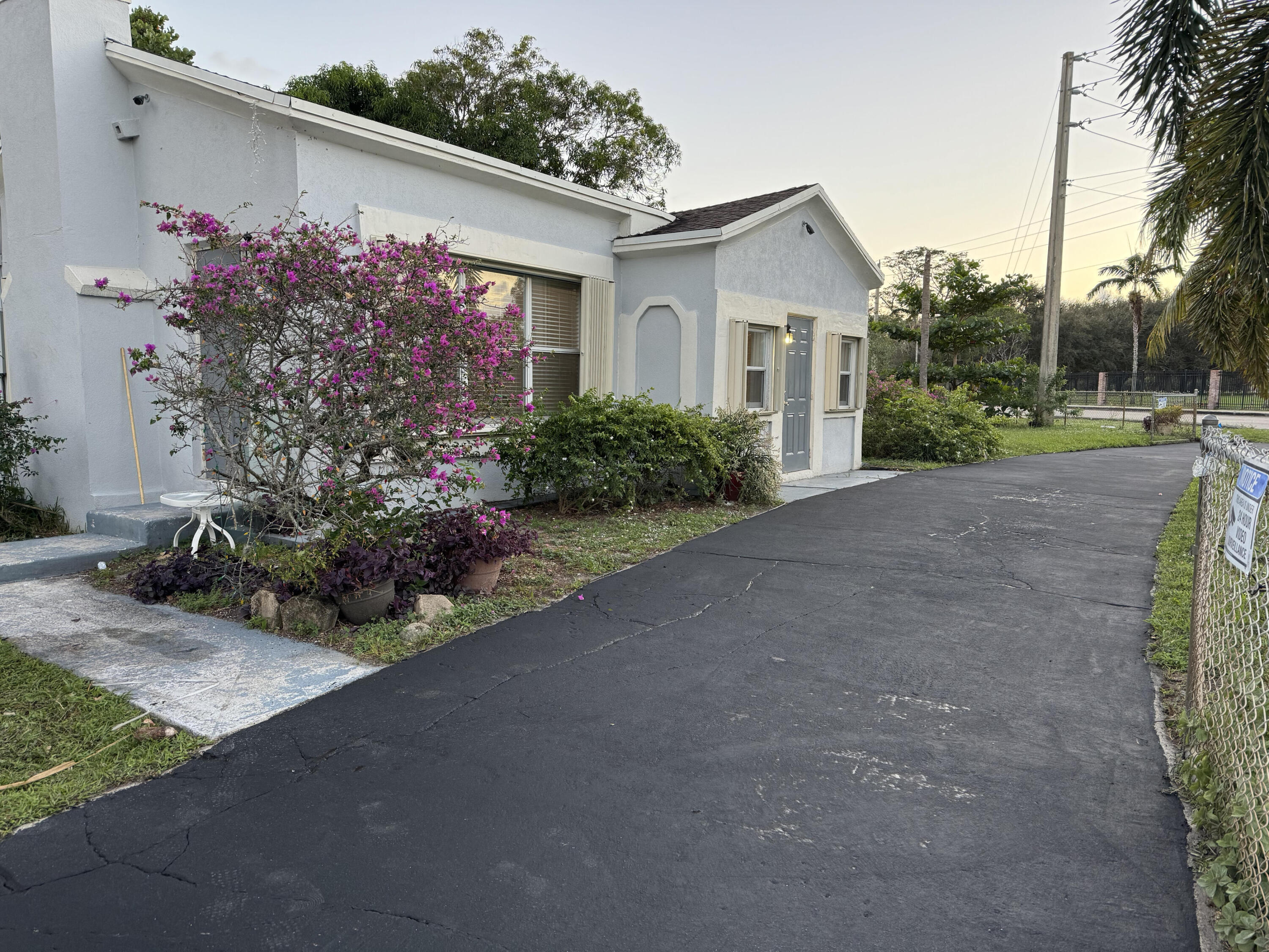 701 SW 8th Avenue Delray Beach Florida United States, for Sale, residential, Arlene   Toolsie  , Re/Max Direct