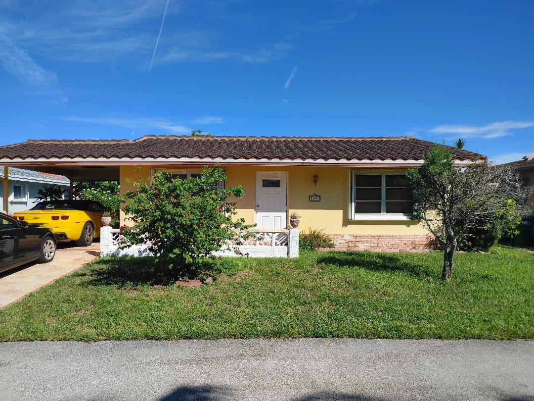 5004 NW 49th Road Tamarac Florida United States, Sale Pending, residential, , Smart Property Moves LLC