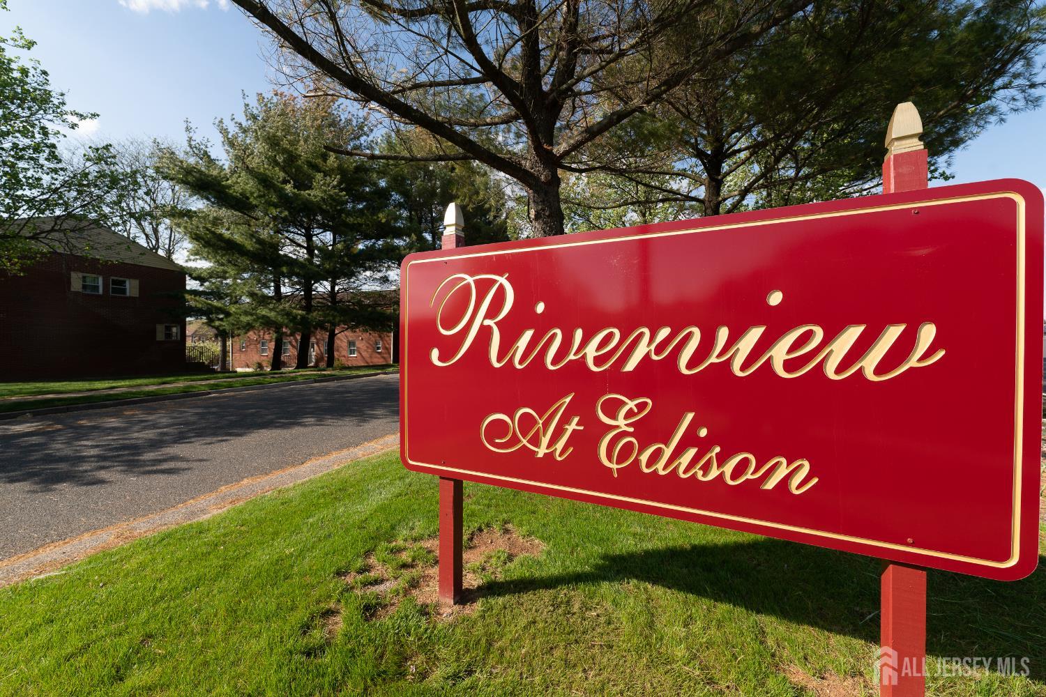 6 York Drive APT 5A Edison New Jersey United States, for Sale, residential,  , NJ Homes For Sale