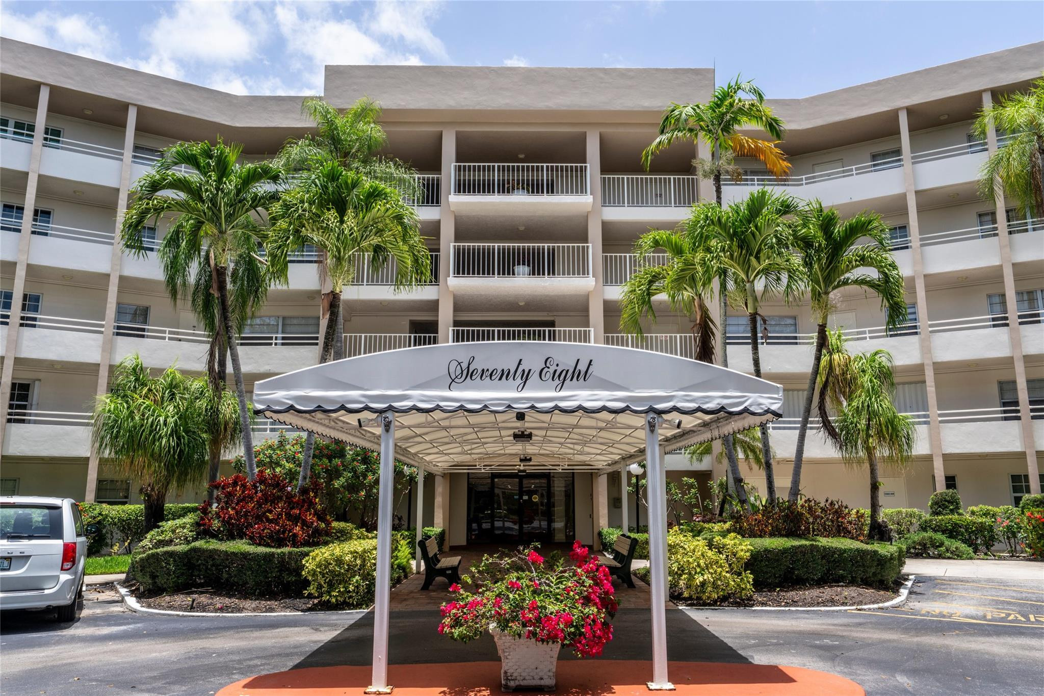3960 Oaks Clubhouse Drive APT 312 Pompano Beach Florida United States, for Sale, residential, Gloria Reynolds, Incom Example Demo Office