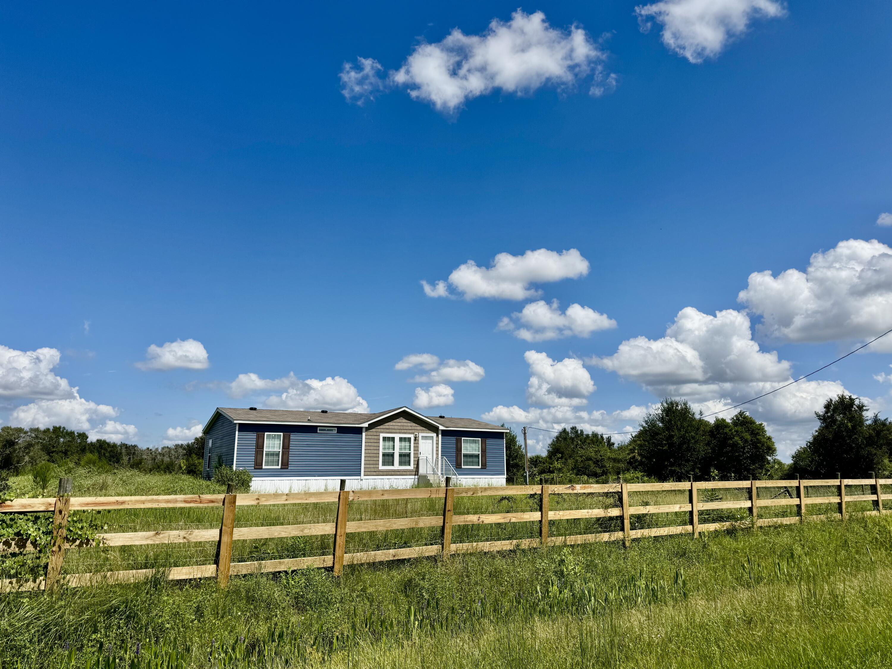 14615 NW 246th Street Okeechobee Florida United States, for Sale, residential,  , Mixon Real Estate Group, LLC