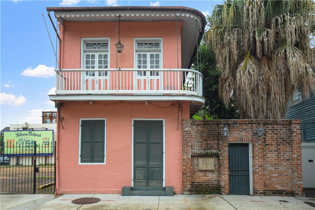 1031 BARRACKS Street APT 4 New Orleans Louisiana United States, for Sale, residential,  , 1st BMG REALTY