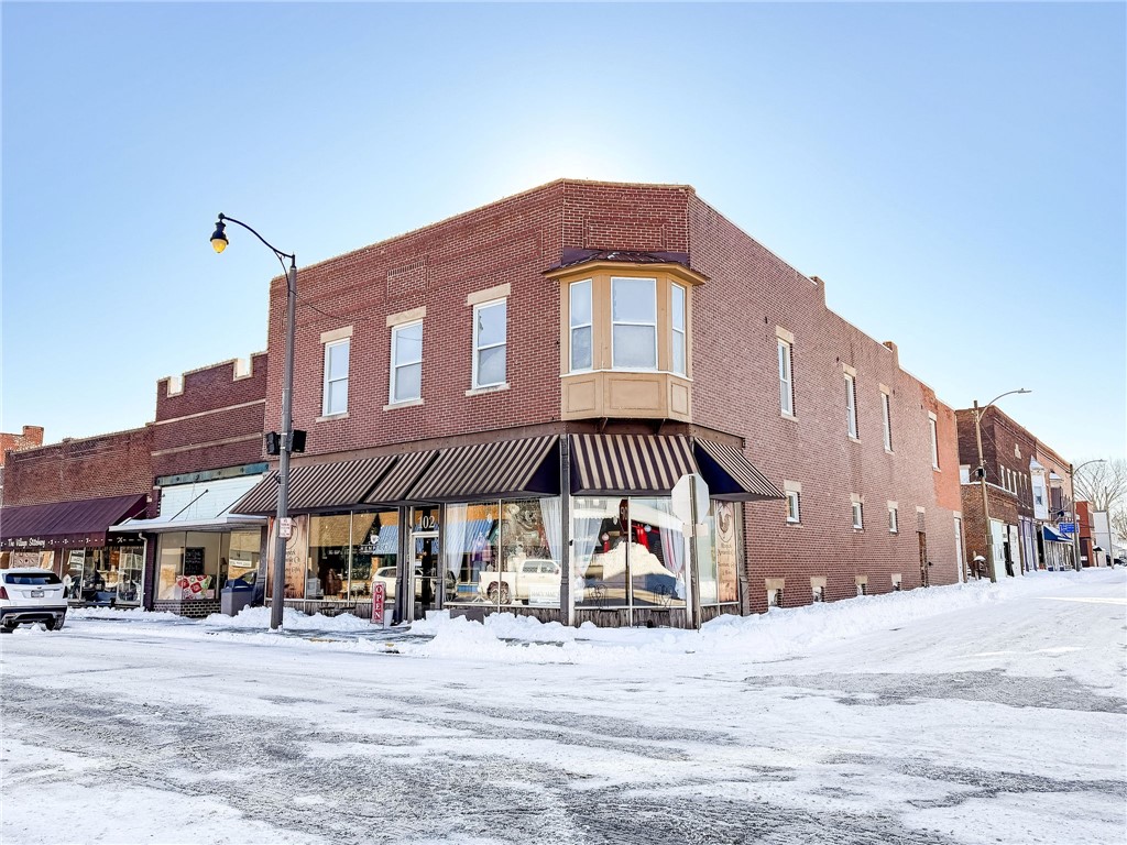 102 E Main Street Oblong Illinois United States, for Sale, commercial,  , Personal Service Realty