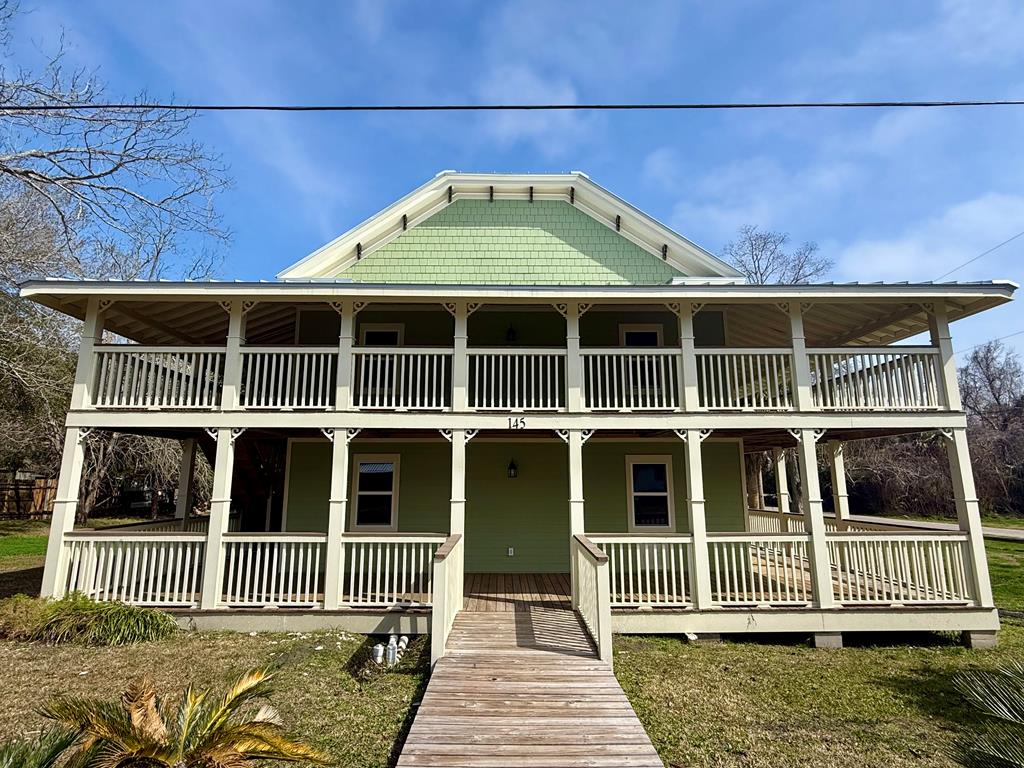 145 6th St Apalachicola Florida United States, for Sale, residential, Deb Robertson, The Naumann Group Real Estate, Inc.