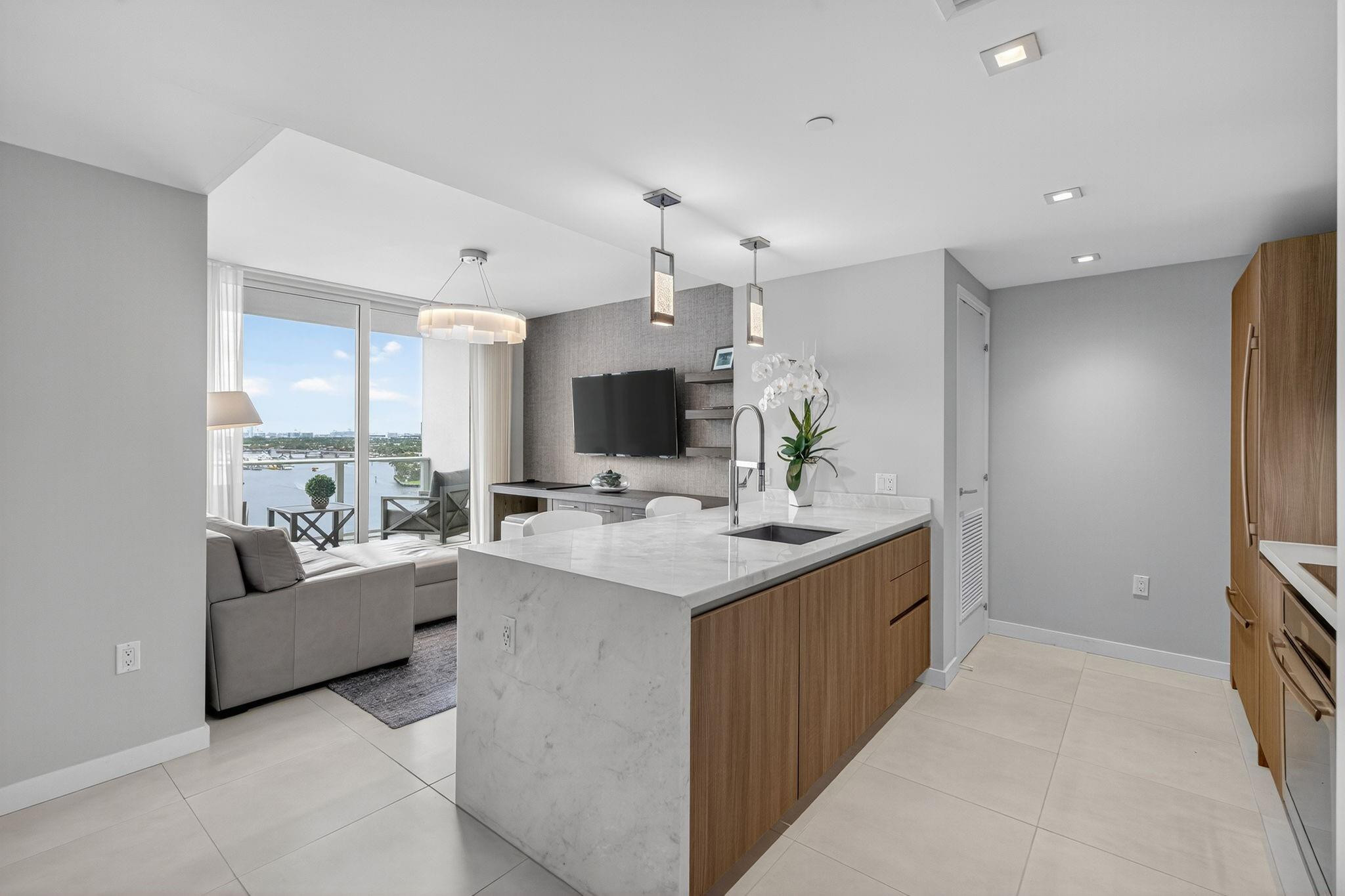 401 N Birch Road APT 1103 Fort Lauderdale Florida United States, for Sale, residential, Heike Drewniok, Fort Lauderdale Real Estate
