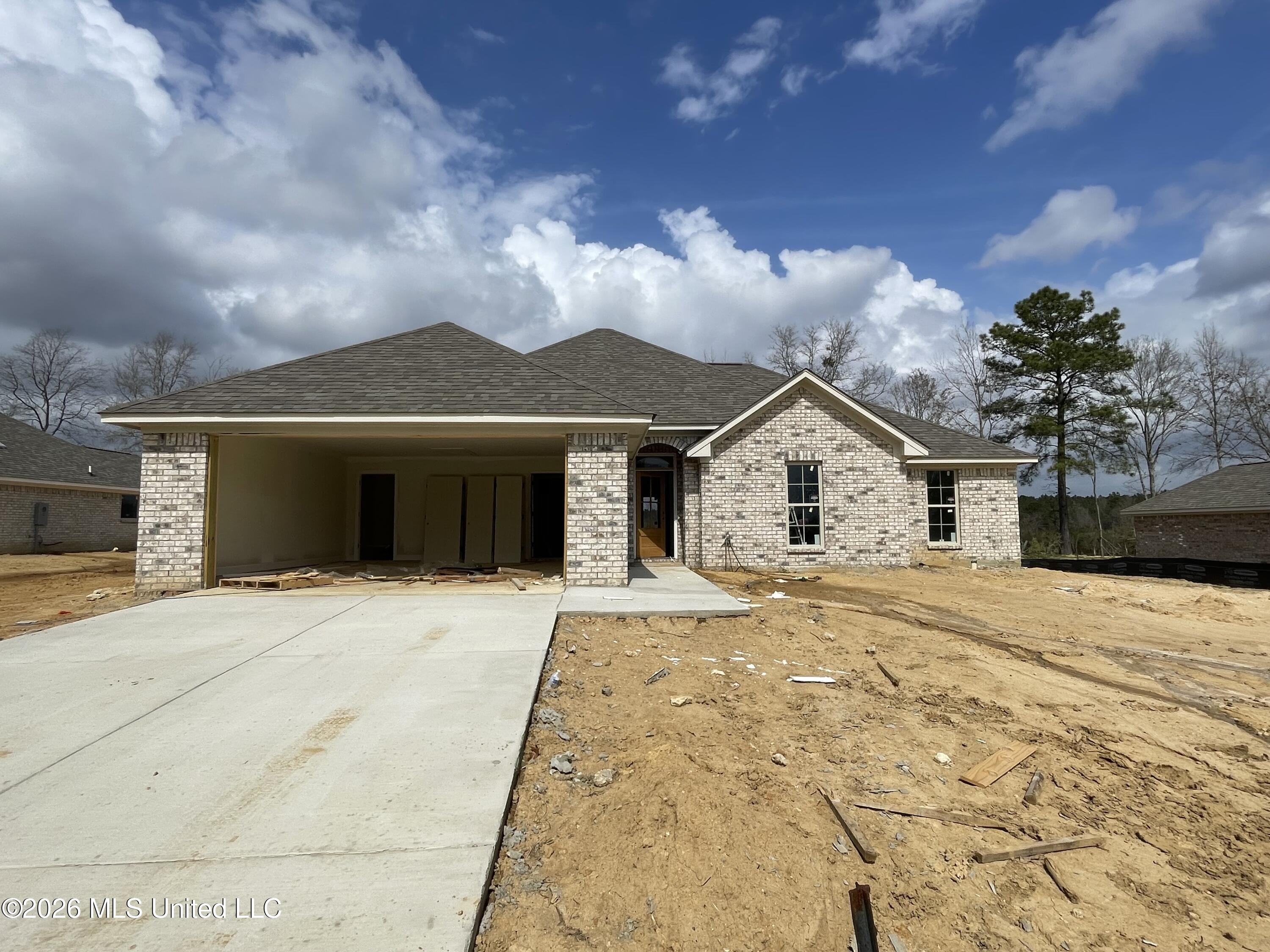 558 Patrick Farms Drive Pearl Mississippi United States, for Sale, residential, Jessica McLaurin, Rezults Realty, LLC