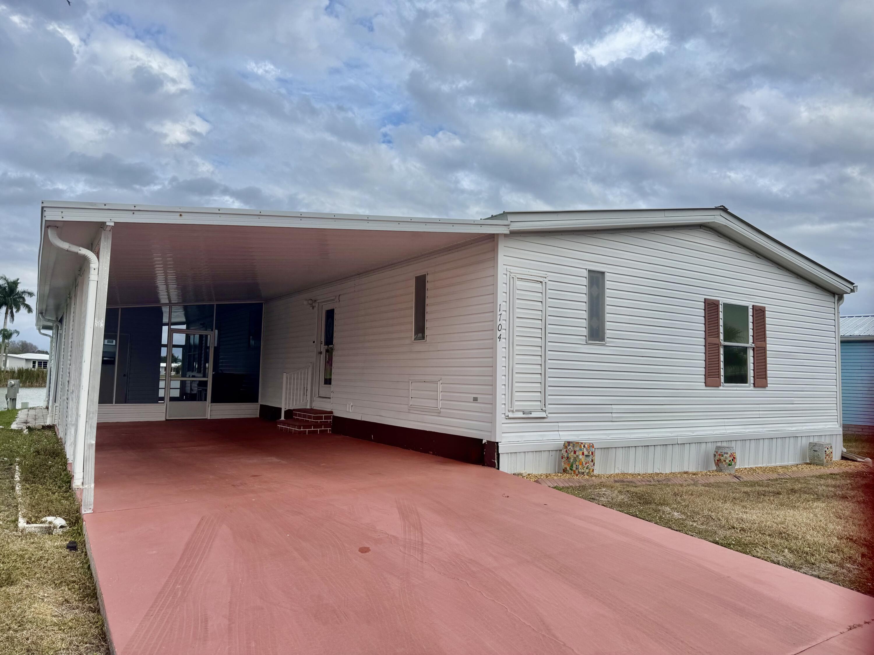 1704 SW 35th Circle Okeechobee Florida United States, for Sale, residential,  , Mixon Real Estate Group, LLC