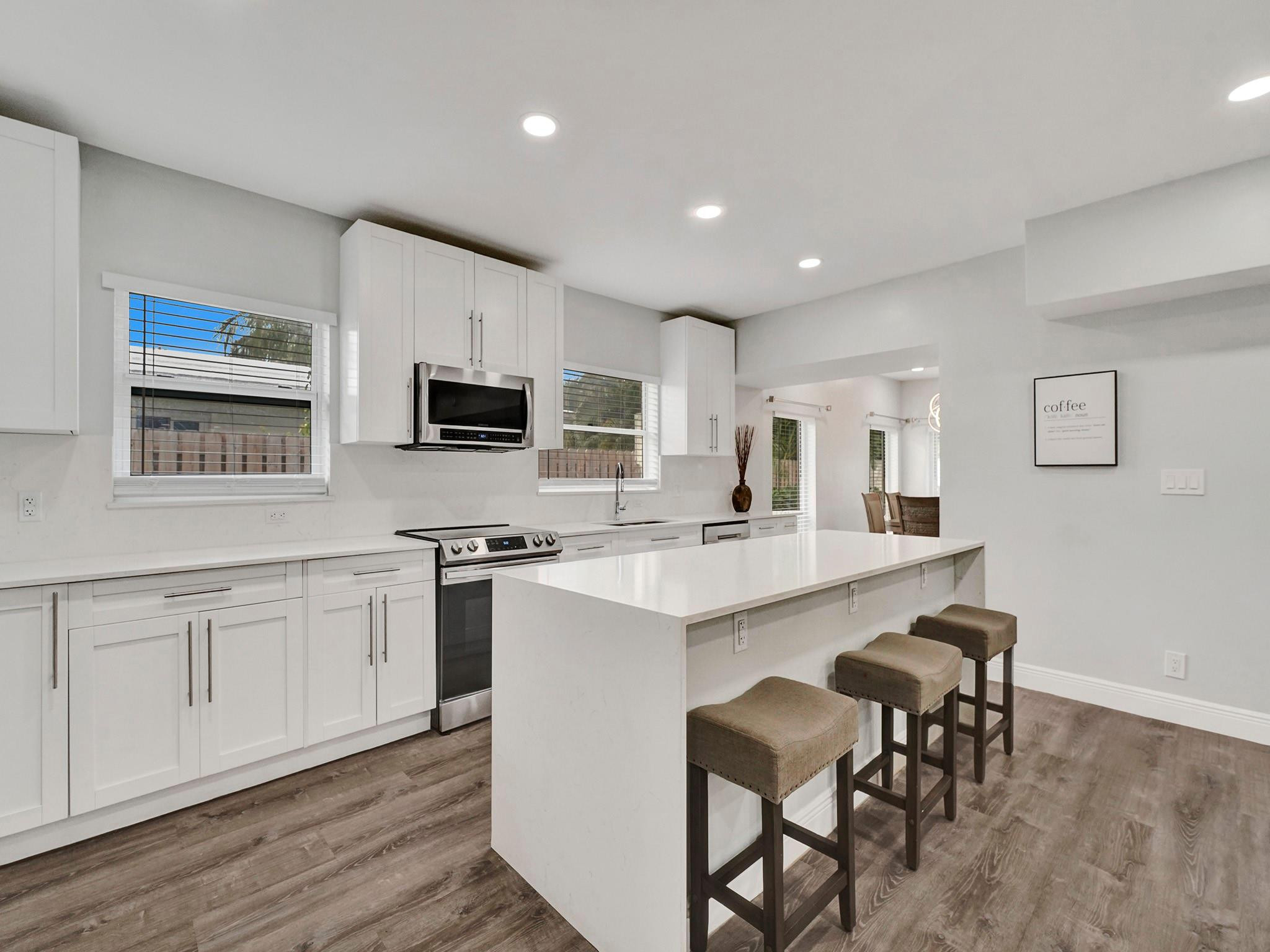 3261 Aqua Vista Drive Pompano Beach Florida United States, for Sale, residential, Lisa Feltrinelli, Incom Subscriber Office