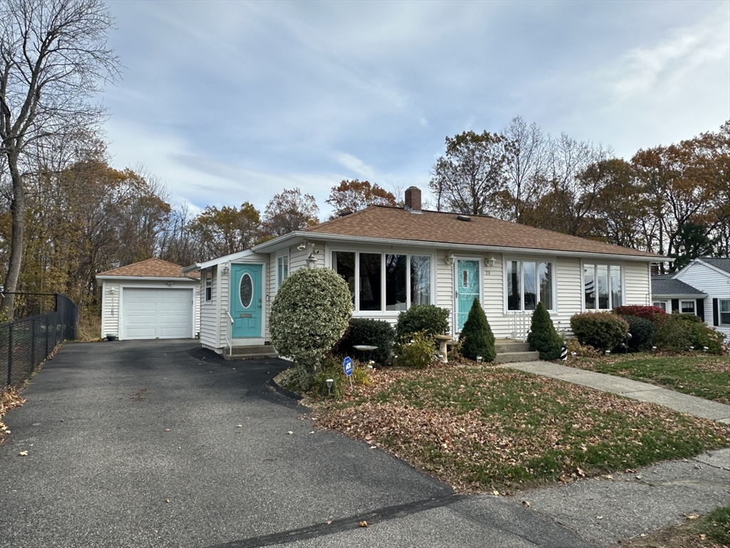 20 Wedgewood Rd Worcester Massachusetts United States, Sold, residential,  , HouZingo