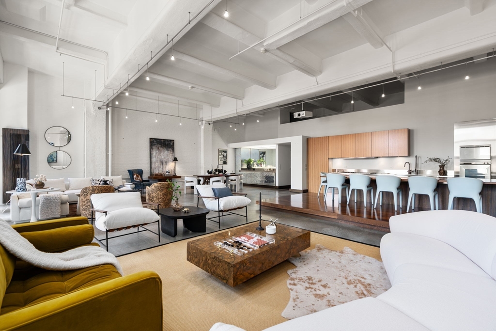 42 Chauncy Street  UNIT 8A Boston Massachusetts United States, for Sale, residential, Darcy Bento, South Boston  Realtor Bento Real Estate Group, Bento Real Estate Group, Inc.