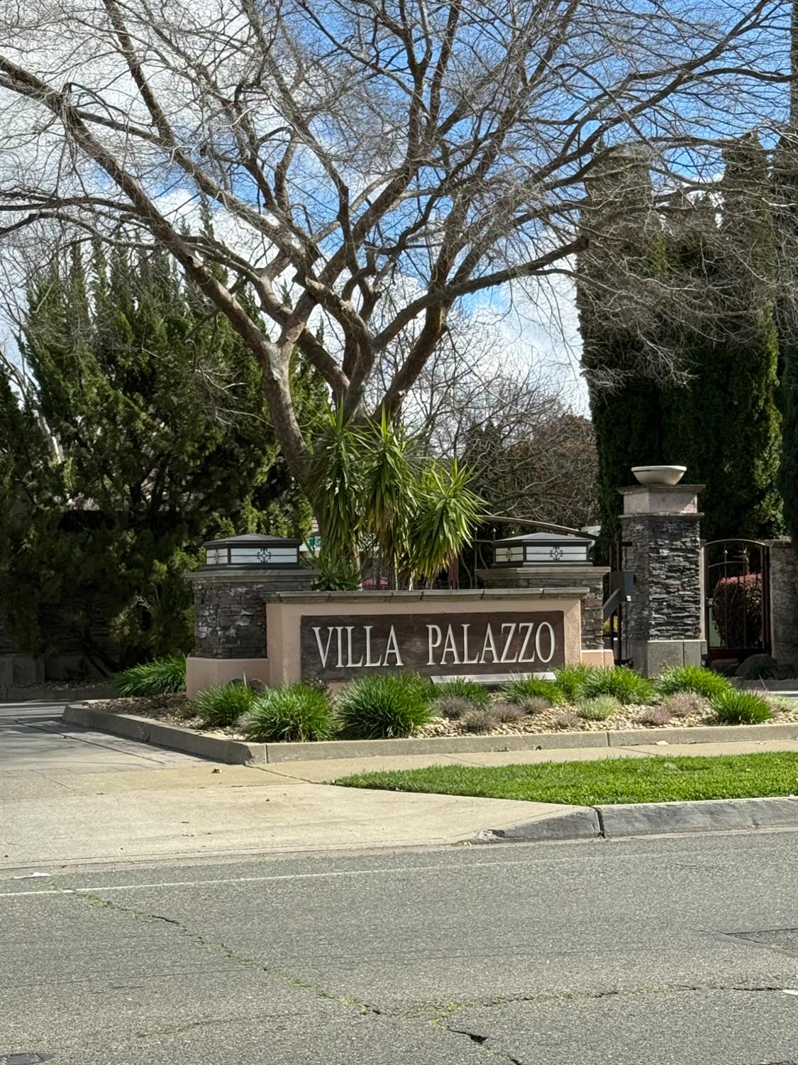 7 Naples Sacramento California United States, for Sale, residential, Yogi & Yoli Palenko, CORE Real Estate Brokerage