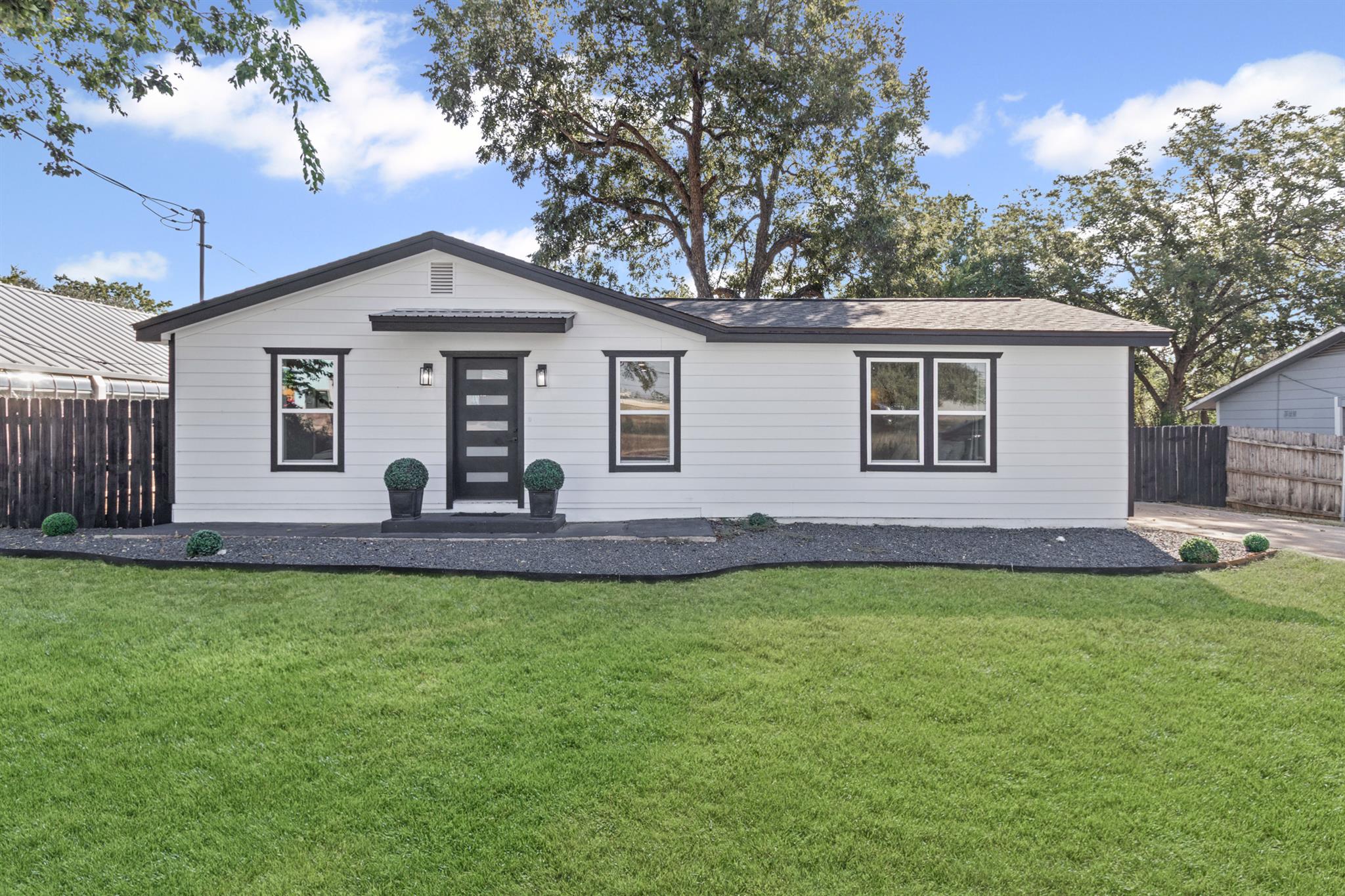 901 Church ST Georgetown Texas United States, for Sale, residential, Christopher  Machuca, StepStone Realty, LLC