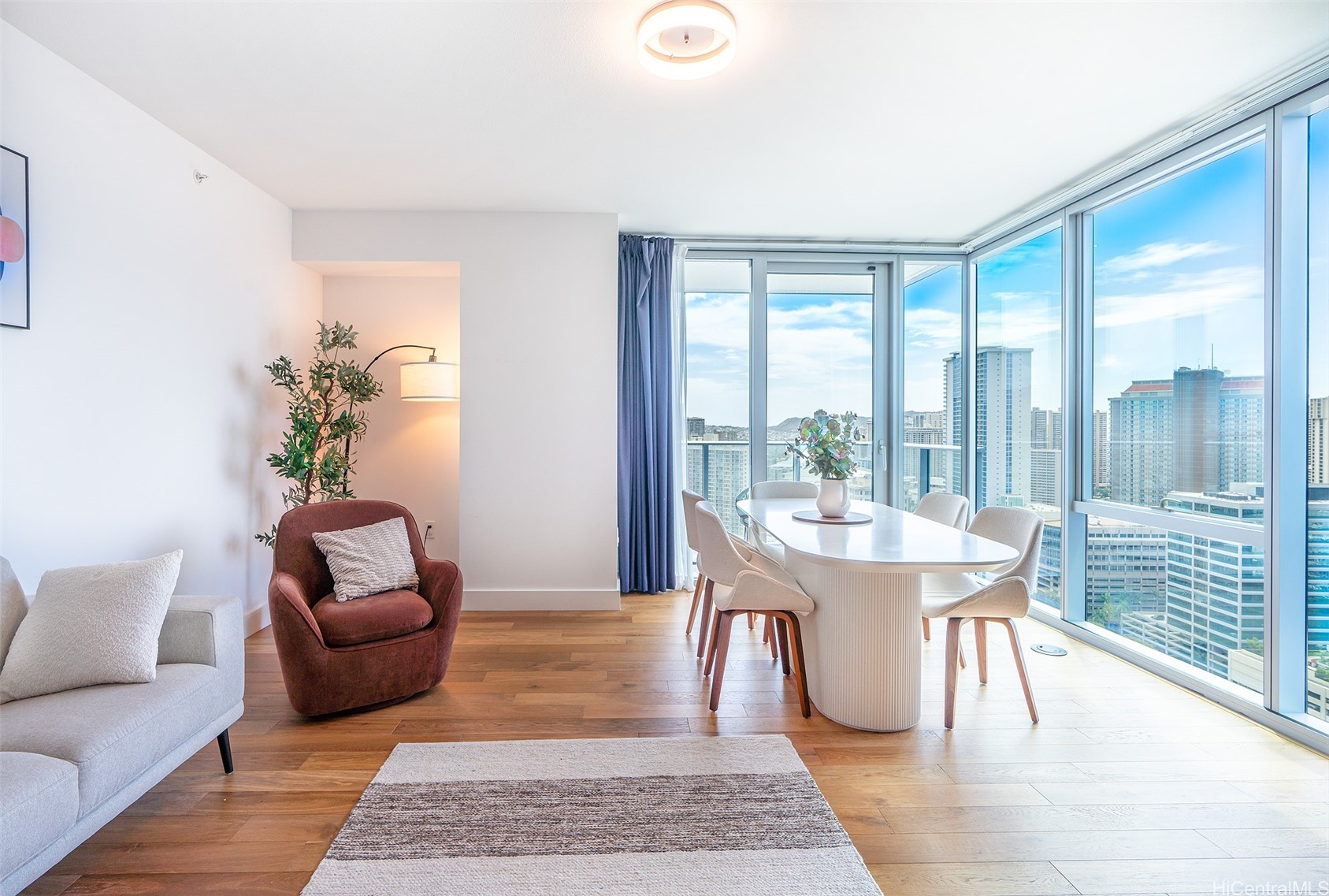629 Keeaumoku Street APT 2911 Honolulu Hawaii United States, for Sale, residential,  , SUN PROPERTIES