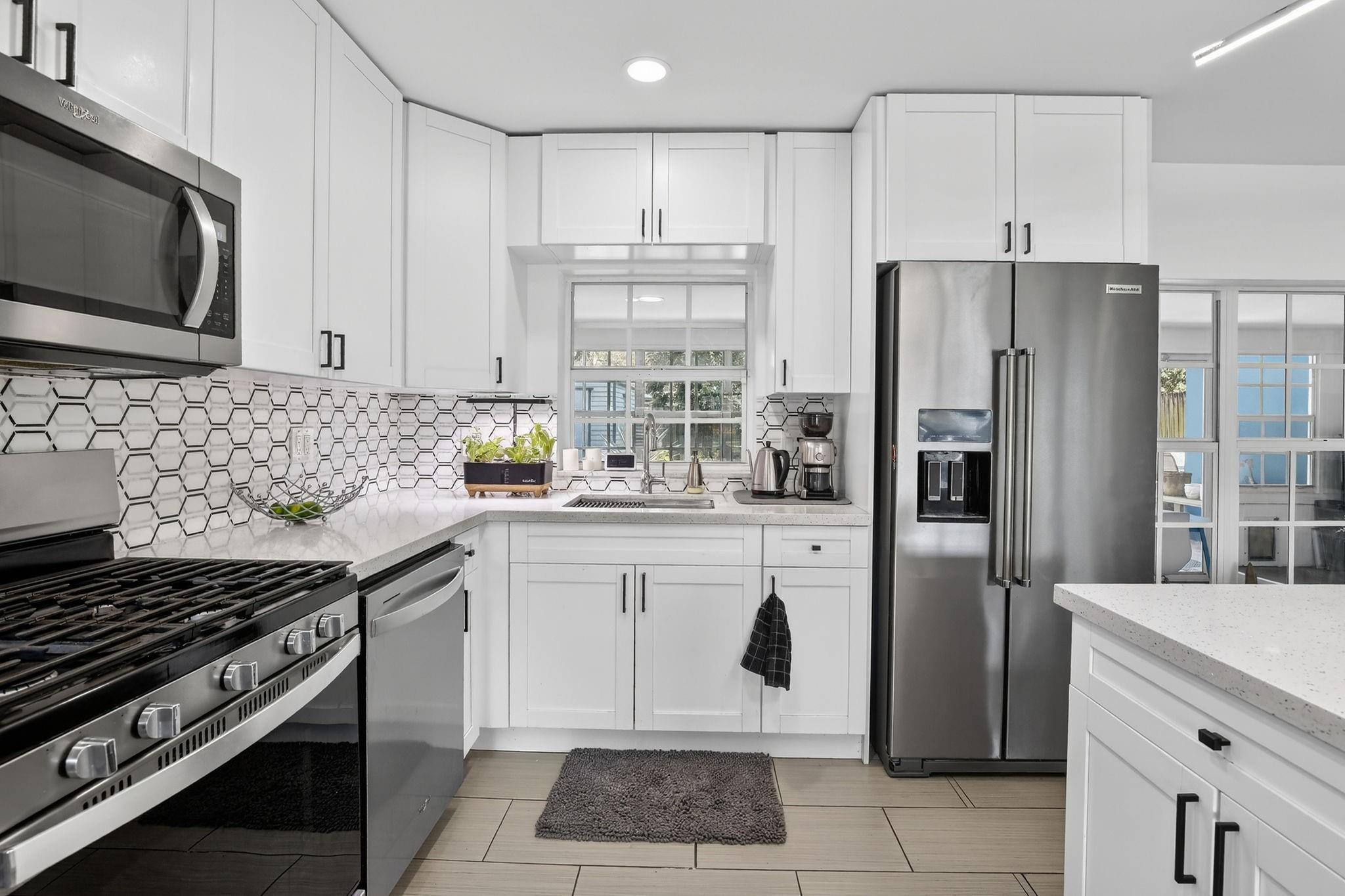 1213 SW 21st Street Fort Lauderdale Florida United States, Sale Pending, residential,  , Metro Premier Properties