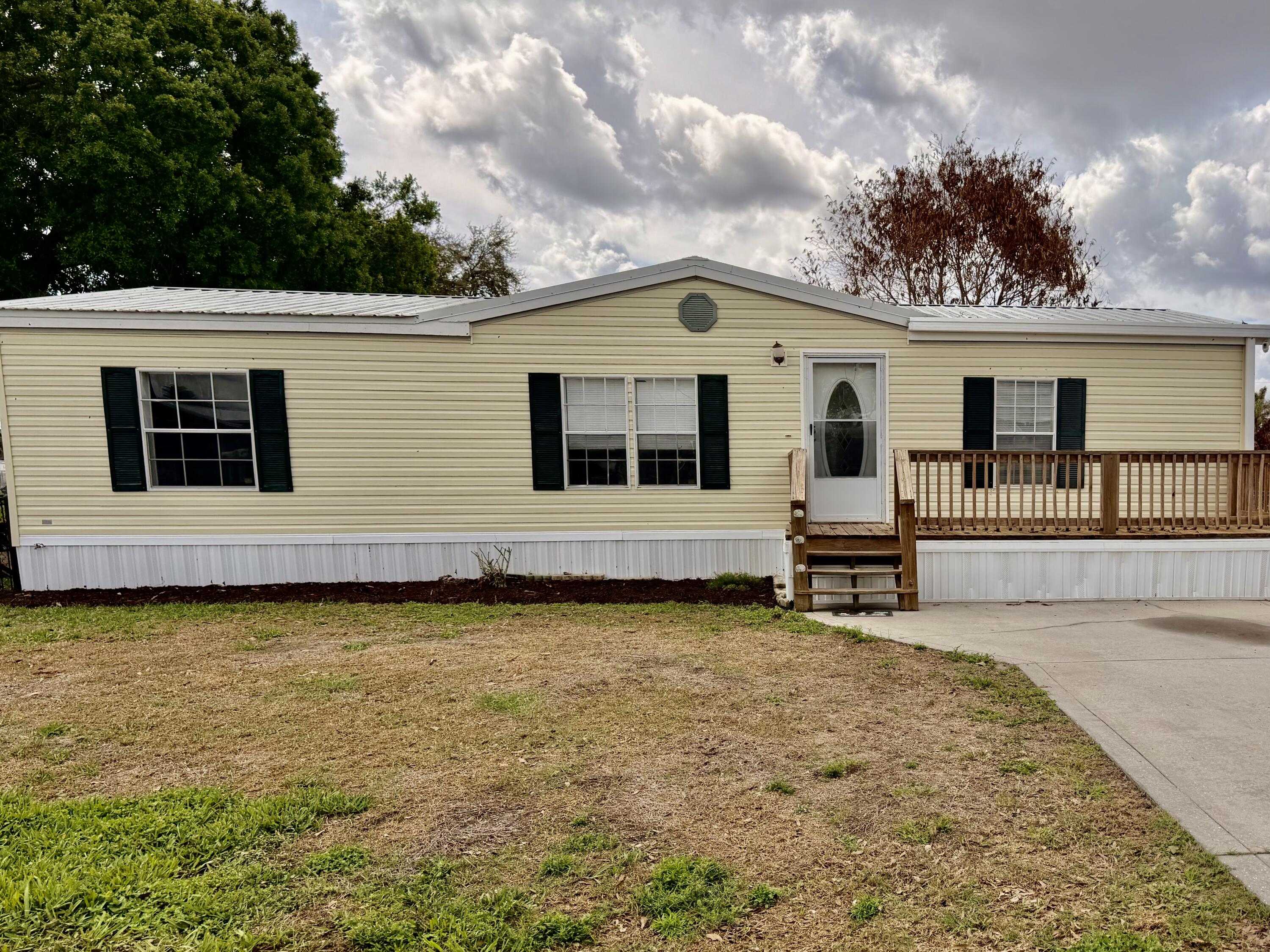 1088 Peach Street Okeechobee Florida United States, for Sale, residential,  , Mixon Real Estate Group, LLC