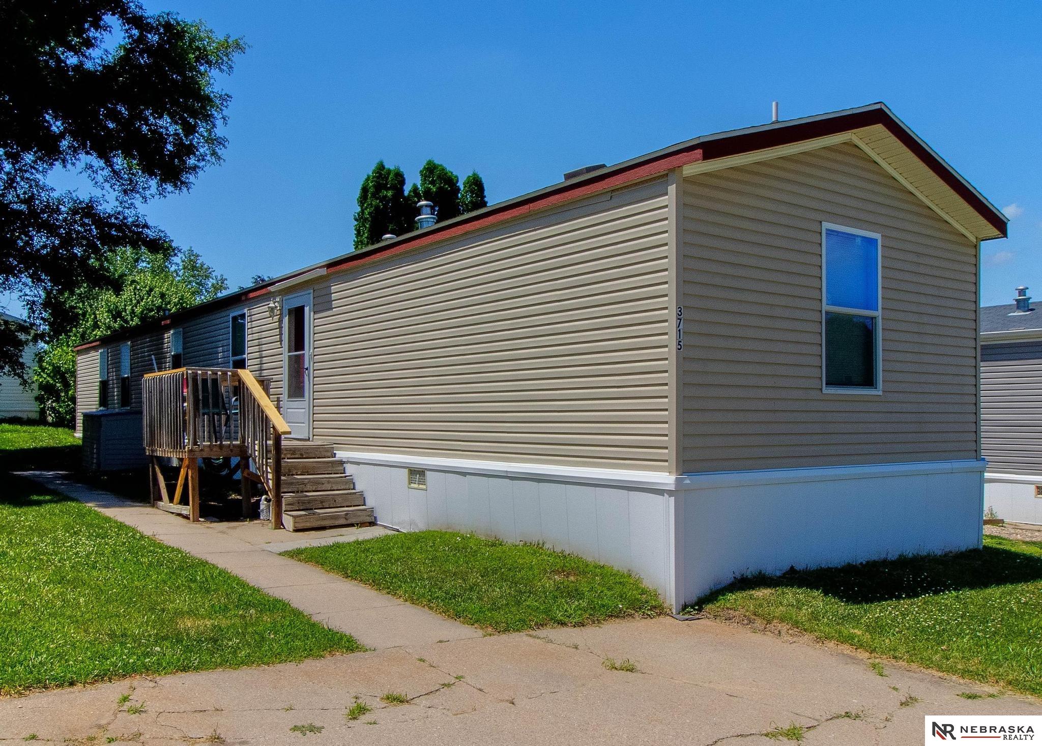 3715 NW Fairwood Court Lincoln Nebraska United States, for Sale, residential,  , Wolf Professional Realty PC