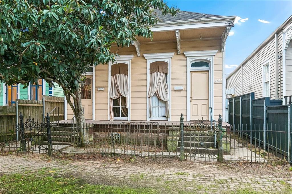 6060 N ANNUNCIATION Street New Orleans Louisiana United States, for Sale, residential,  , 1st BMG REALTY