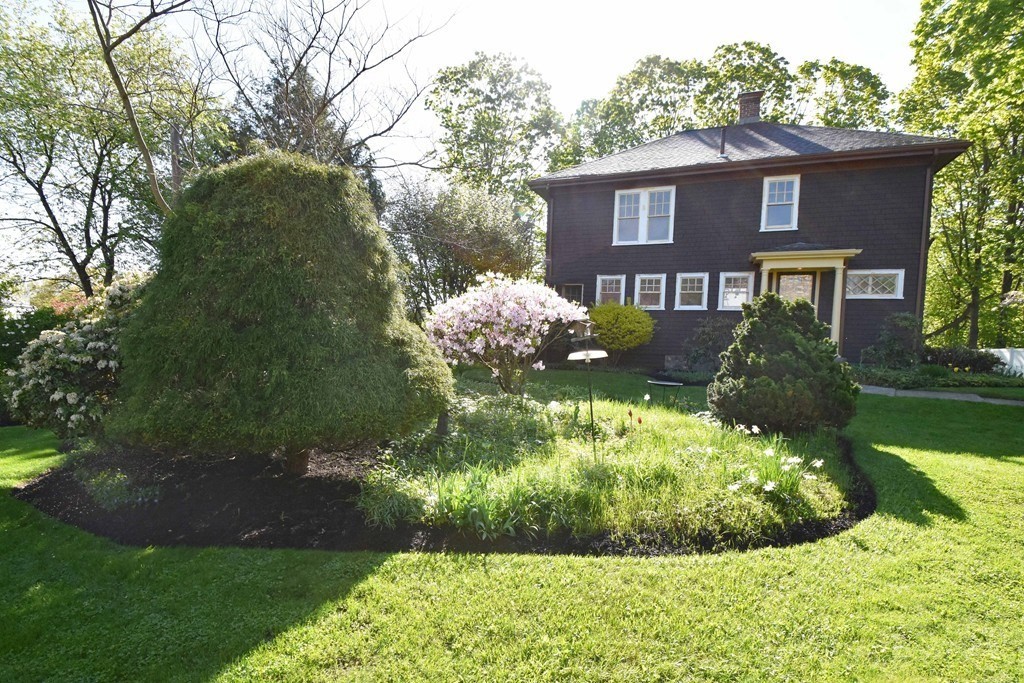 36 Evergreen Ave  UNIT Entire Home Newton Massachusetts United States, for Rent, residential, Danielle Comella, Douglas Elliman Real Estate