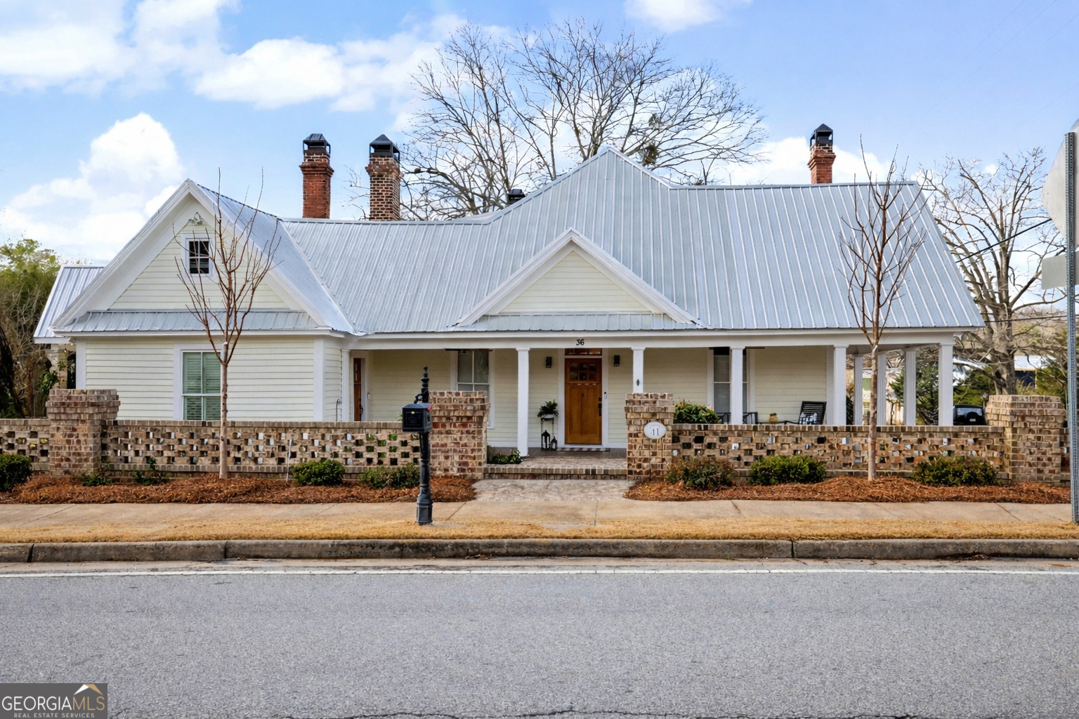 36 Broad Street Senoia Georgia United States, for Sale, residential, Kit Johnson, Brick and Branch Real Estate