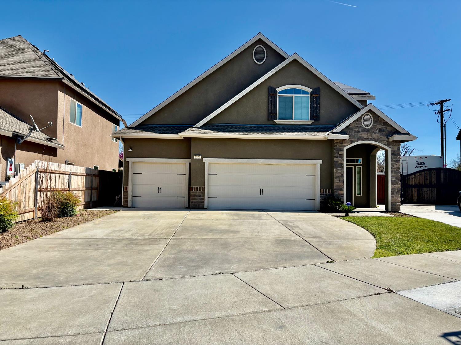 2220 N Shady Street Visalia California United States, for Sale, residential, Alex  Sandoval , Point Guard Realty